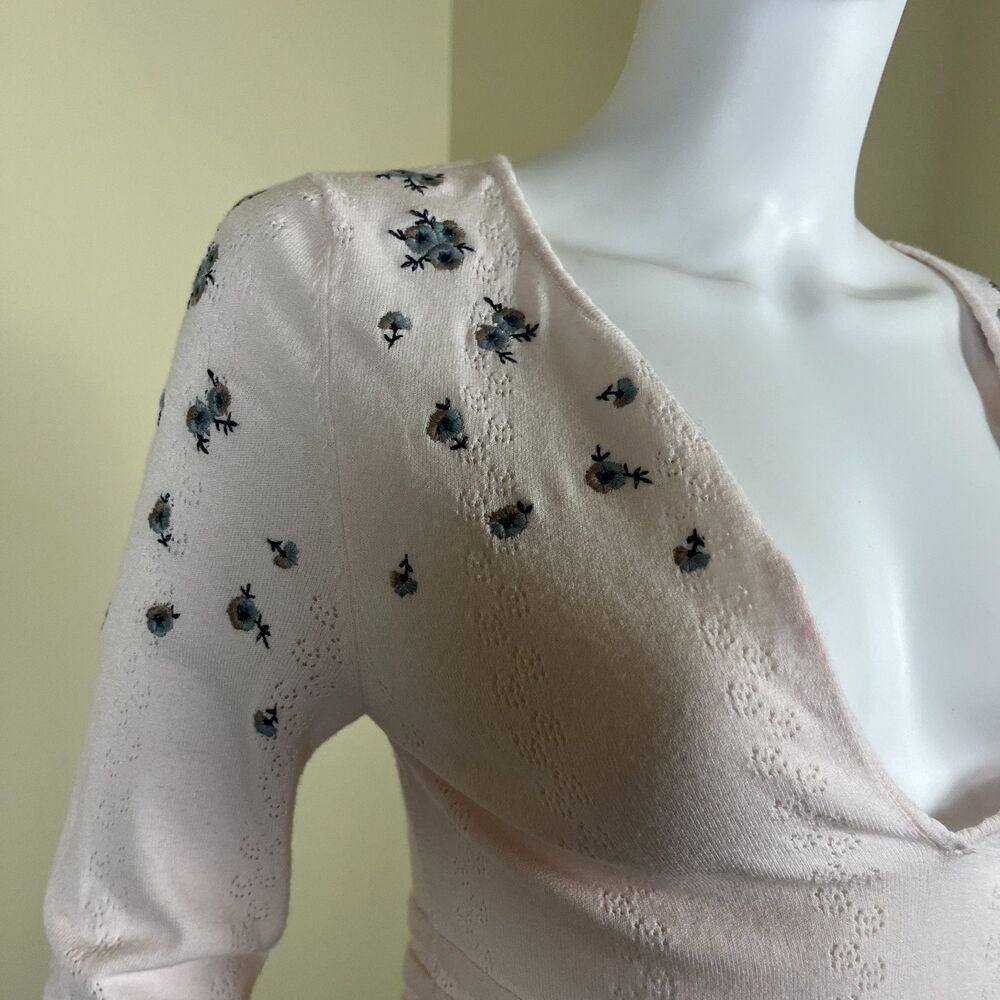 Free People Women Size M Pink Chilled Out V-Neck Crop Floral Embroidered Top - Picture 7 of 14
